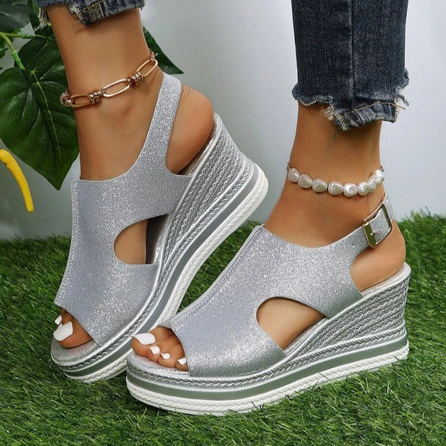Maeve – Relaxed Wedge Sandals