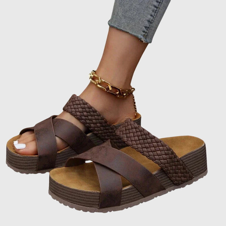 SOPHIE | ORTHOPEDIC SANDALS