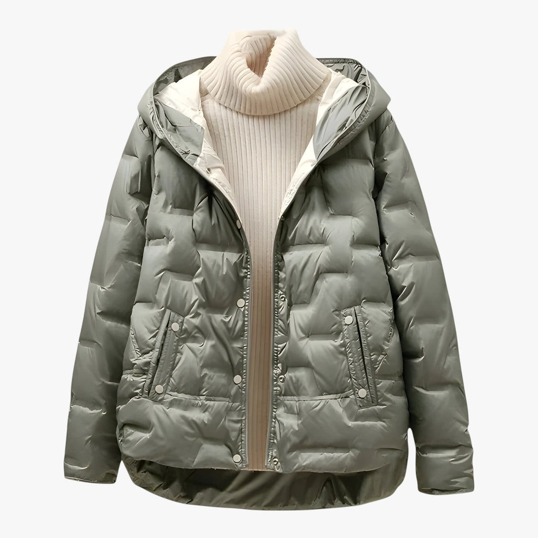 Women’s Hooded Insulated Jacket – Relaxed Winter Silhouette with Quilted Design for Everyday Wear