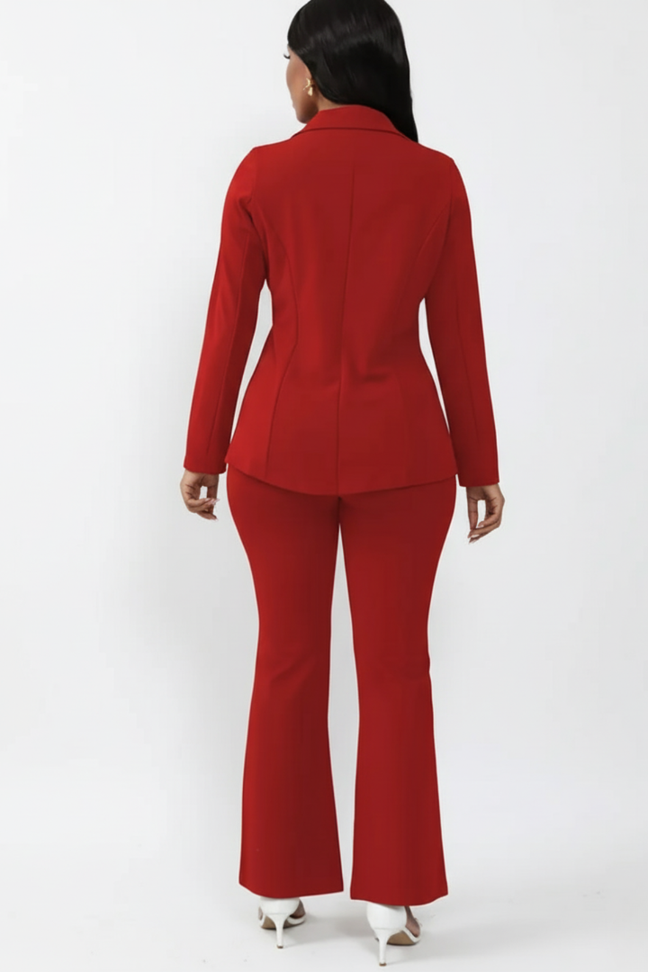 Women’s Two-Piece Suit – Tailored Blazer & Trousers Set